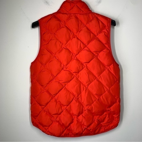 Woolrich Down Quilted Duck Puffer Vest
Red Full Zip Women's Size M with Pockets - Picture 2 of 10